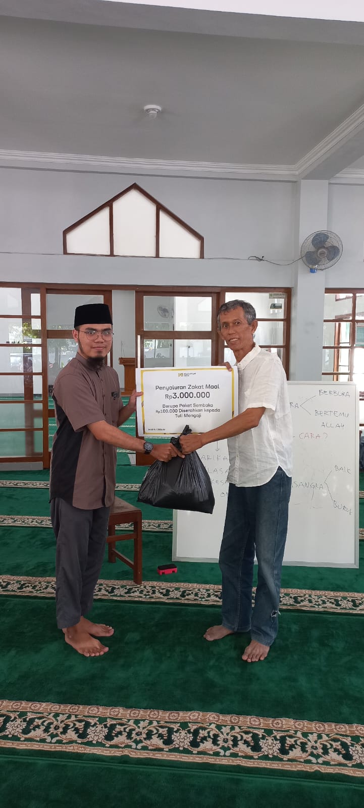 Pembagian Sembako